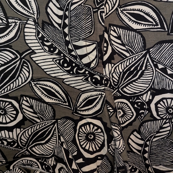 Ann Taylor LOFT‎ Women's Linen Cotton Tropical Shorts-The Riviera Short - Picture 4 of 5